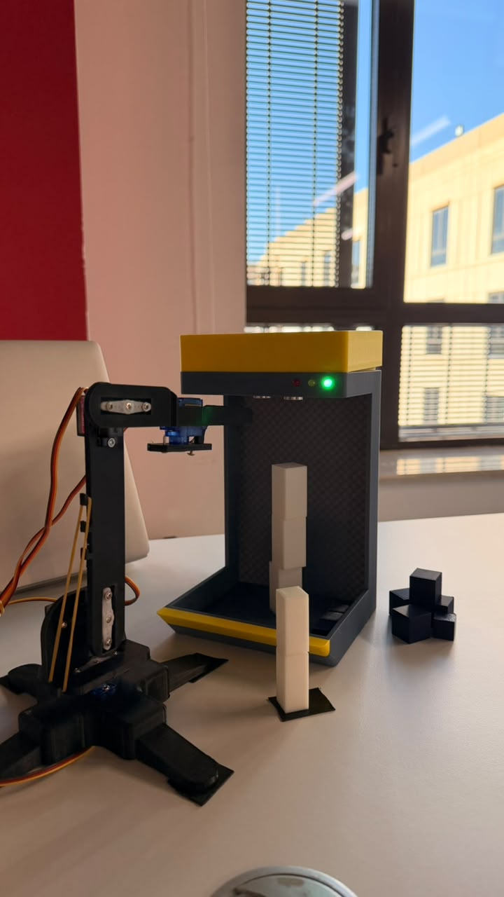 Automated Restocking Robotic System